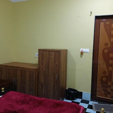 Anjali Homestay - 10 Mins From Airport Siliguri Dış mekan fotoğraf