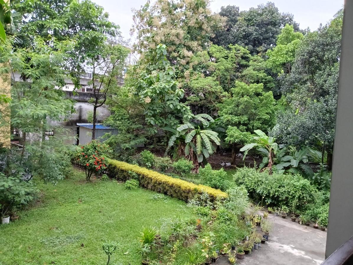 Anjali Homestay - 10 Mins From Airport Siliguri Dış mekan fotoğraf