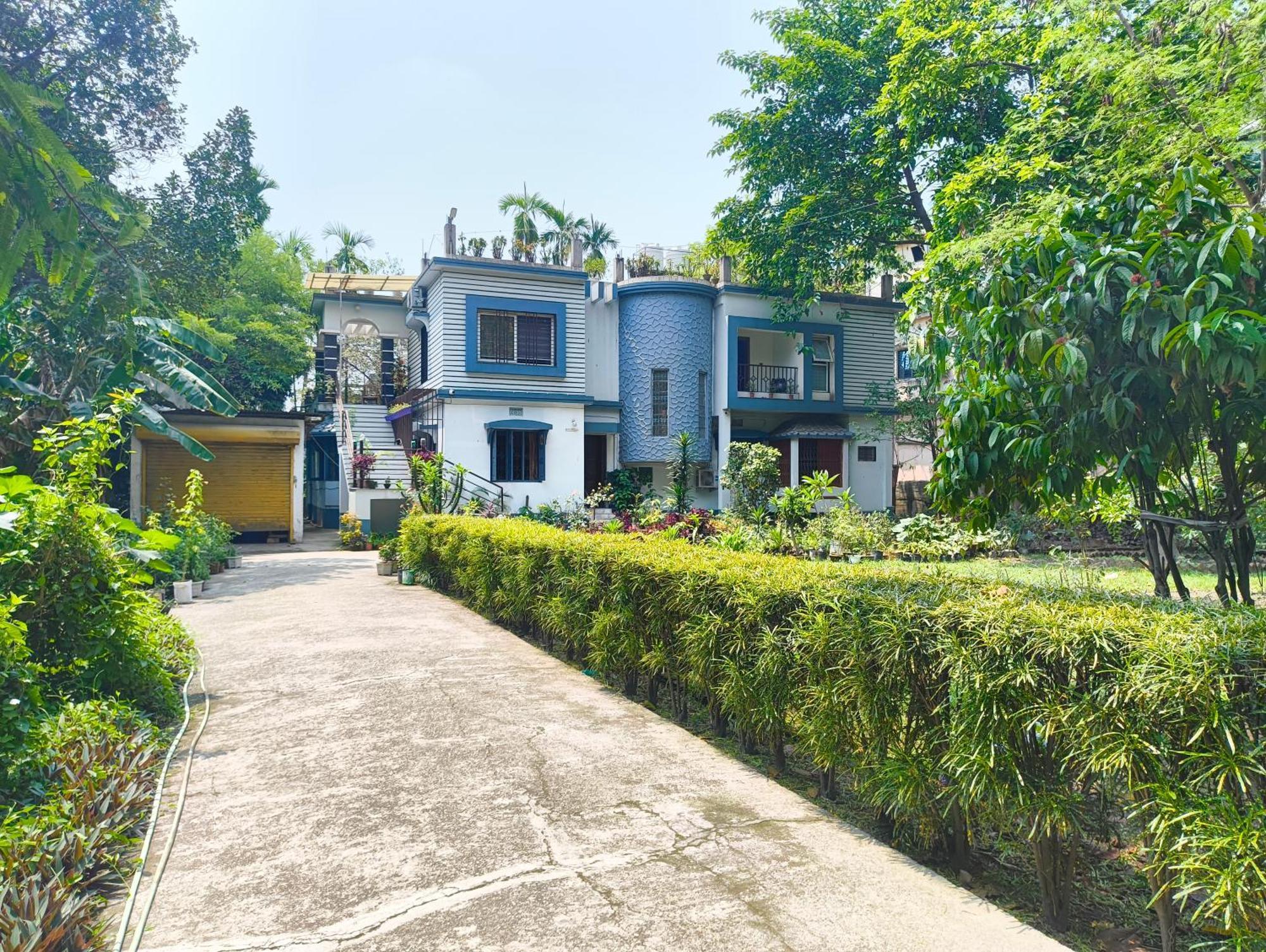 Anjali Homestay - 10 Mins From Airport Siliguri Dış mekan fotoğraf